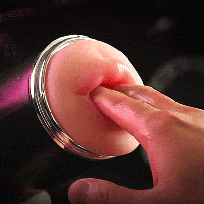 【Vente flash : -30 %】Daphne - Pompe à Penis avec 3 Manches Interchangeables, Chatte de Poche, 9 Modes de Succion & 9 Modes de Vibration, Masturbateur Masculin